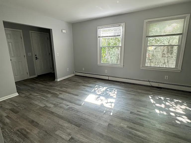 3 Fair St #1 — Photo 4