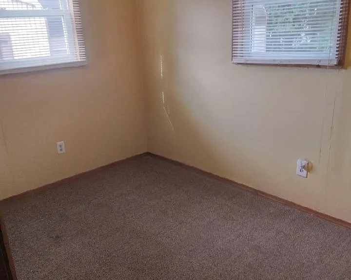 886 Hatcher Ave — Photo 24