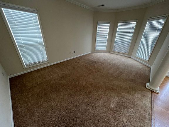 3rd image of 8157 Woodland Ave SE