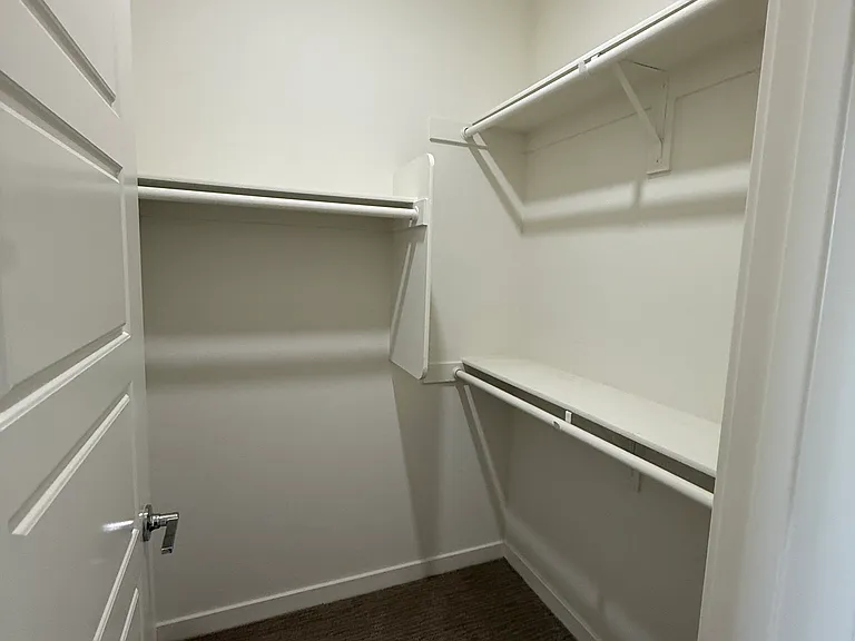 503 Winchester Dr — Photo 38