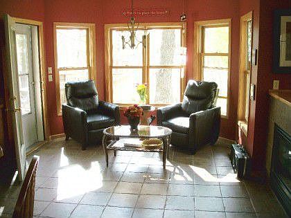 3rd image of 10978 Dunkirk St NE