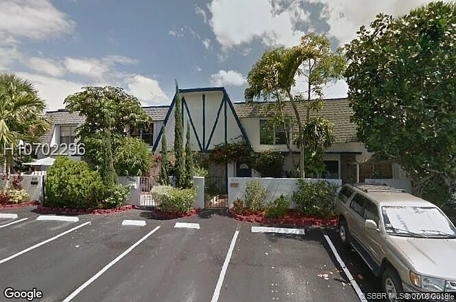 1st image of 6737 SW 41st Dr #16
