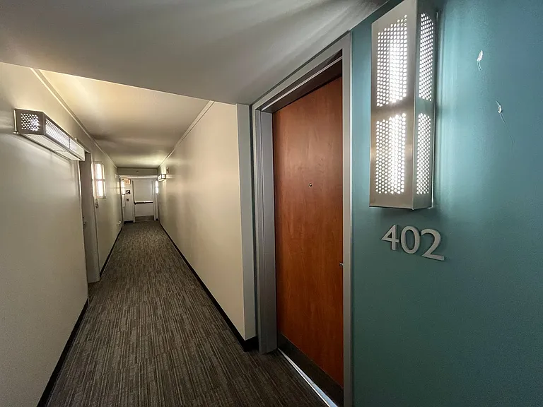 533 NE Holladay St #402 — Photo 3