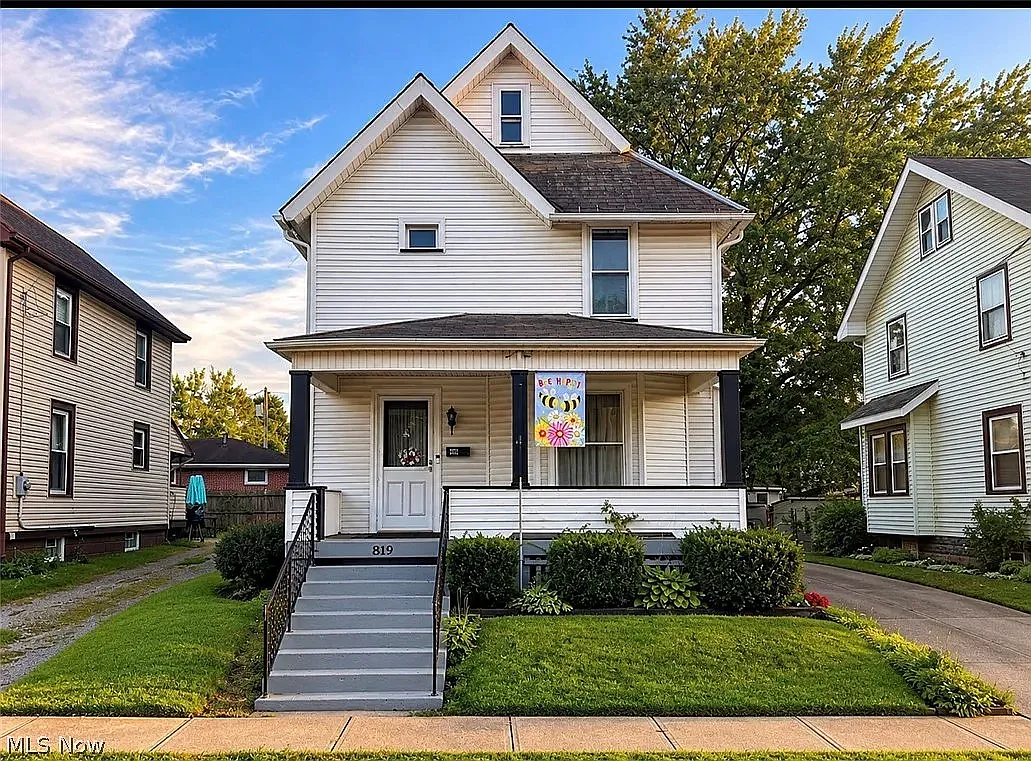 3 bed, 1423 sqft, $1,400 — Photo 1