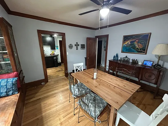 2634 Colchester Road - 2nd floor — Photo 3