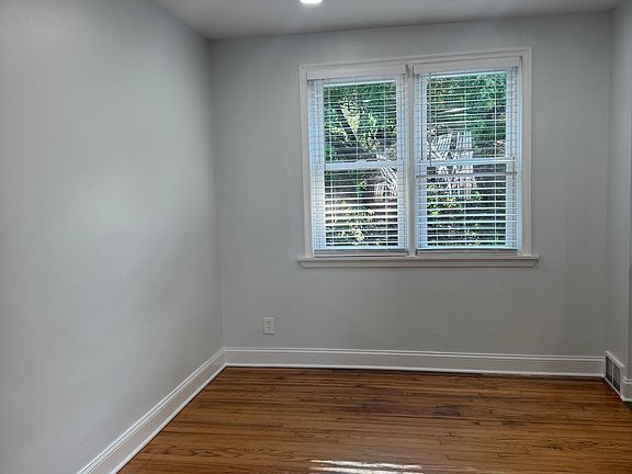 5th image of 1524 Cleland Crse