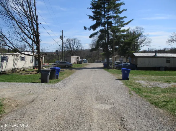 362/376 Oak Grove Rd, Madisonville, TN 37354