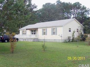 107 Azalea Ln, Powells Point, NC 27966