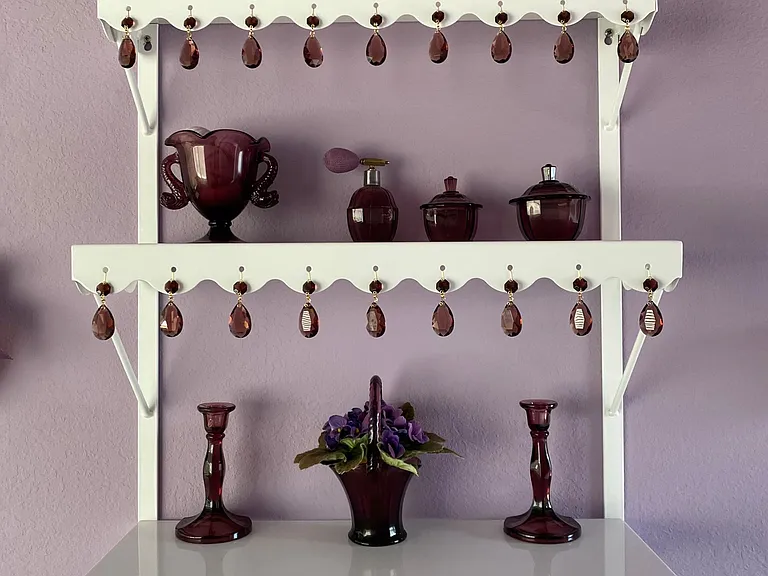 Loft BR w/Vintage Purple Amethyst Depression Glass Eye Candy!