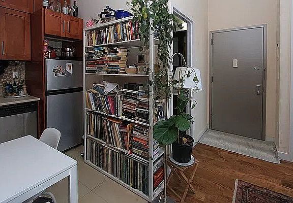 4th image of 142 Macon St #1F
