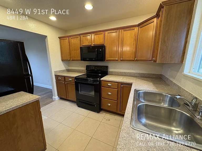 8449 W 91st Pl — Photo 4