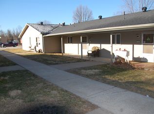 230 Clay St APT 5, Warsaw, IL 62379