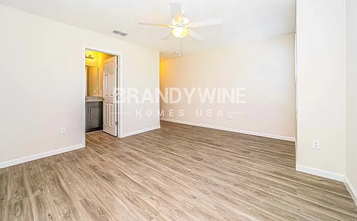 454 Terabithia Way — Photo 15