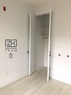 Rented by Avenues Real Estate | media 18