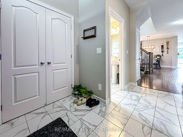 640 Halloway Dr — Photo 5
