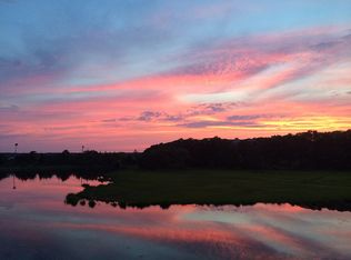 40 Bayview Rd, Mashpee, MA 02649