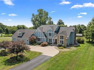 16935 W 175th St, Olathe, KS 66062