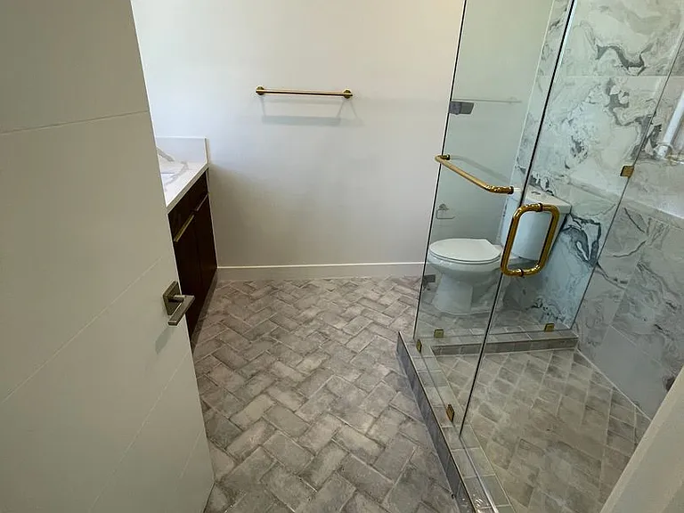 5537 W 3rd St #5537 — Photo 11