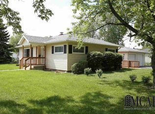 860 Pearl St, Dundee, MI 48131