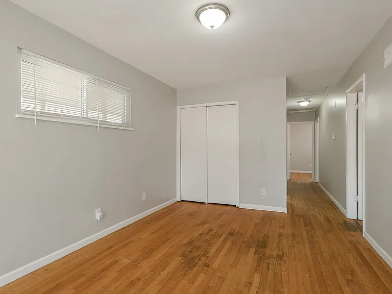 113279_019_living_room_13567830.jpg