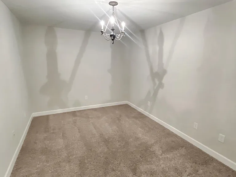 8270 Double Eagle Ct — Photo 22
