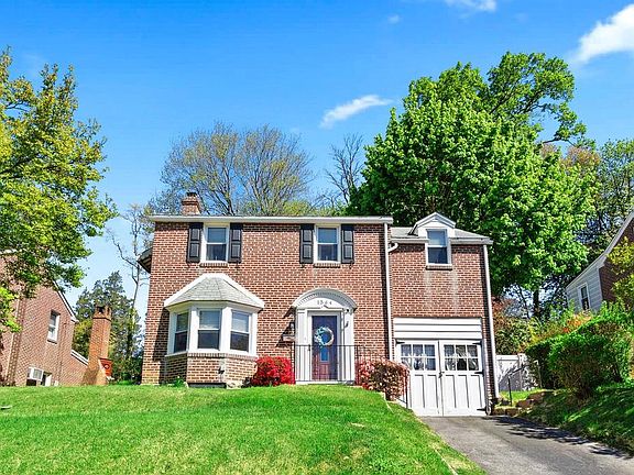 3rd image of 1564 Burmont Rd