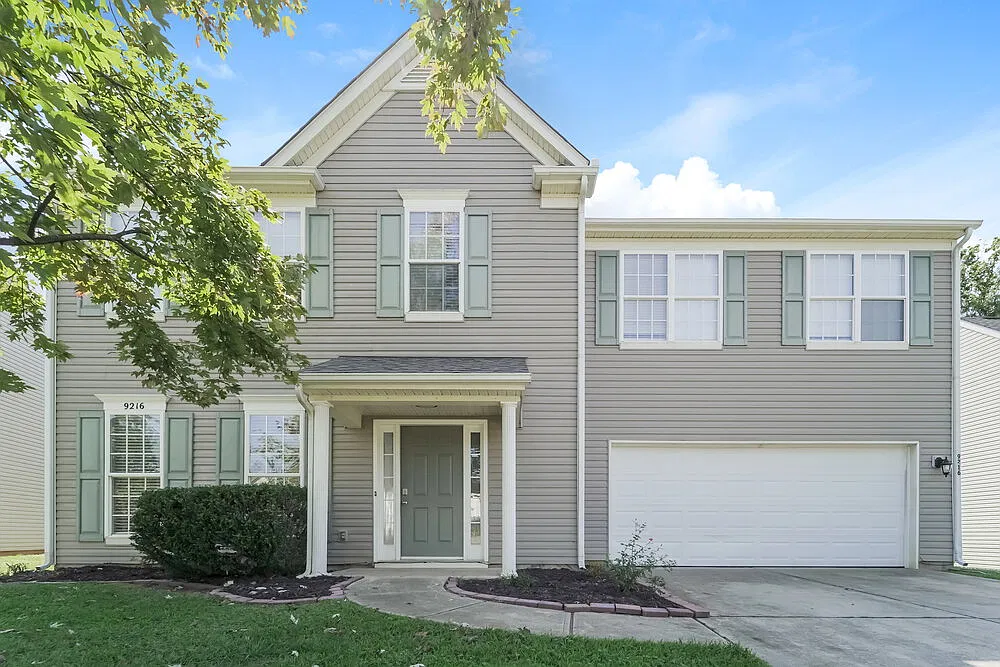 4 bed, 3.5 bath, 1976 sqft, $2,245 — Photo 1