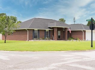 10761 Crosscut Dr, Pensacola, FL 32506