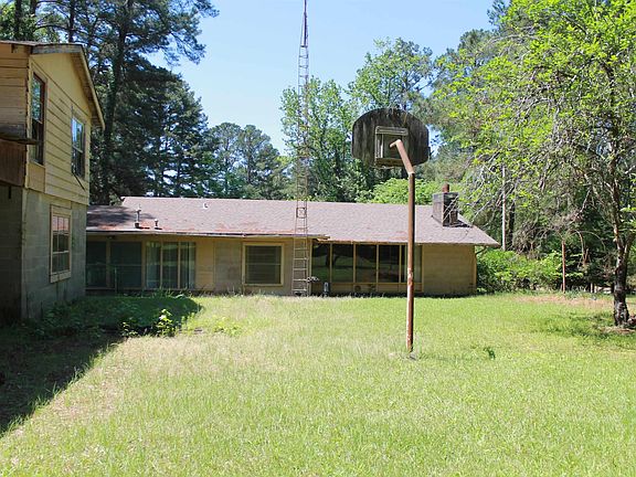 2nd image of 3472 Mount Holly Rd