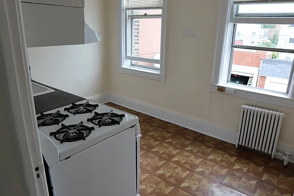 Rented by Solid State Properties | media 11