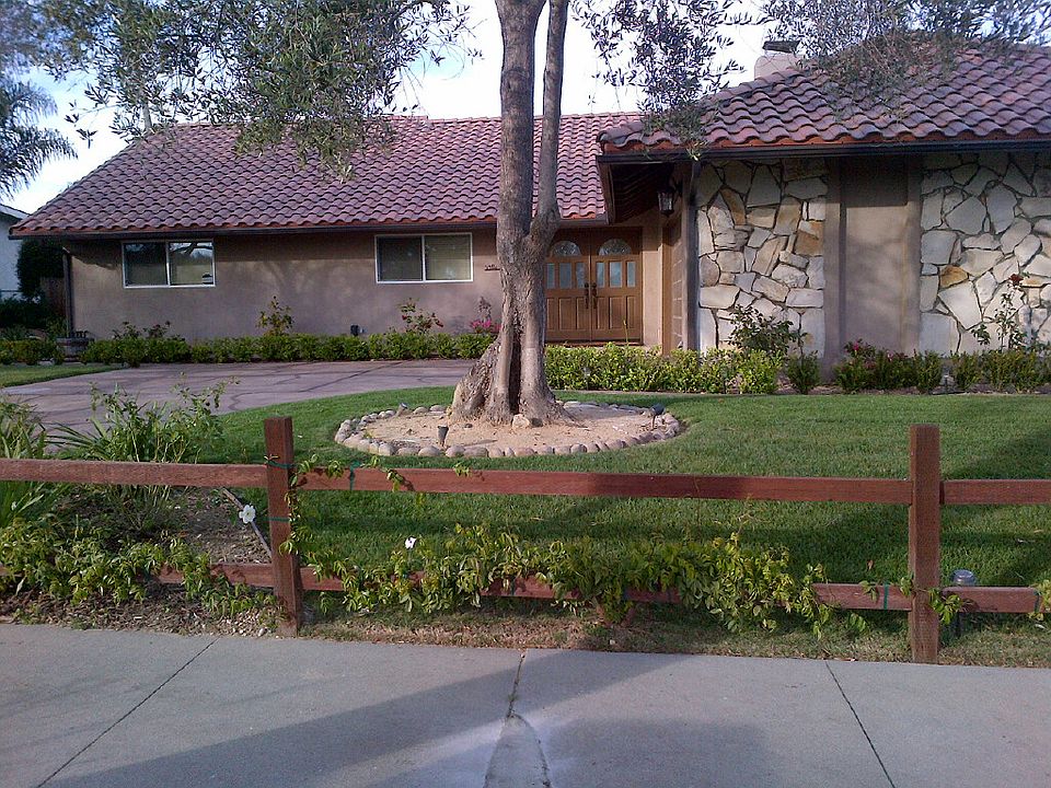 1st image of 2512 Calle Montilla