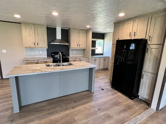 4th image of 16406 County Road 1526garden Oaks #138