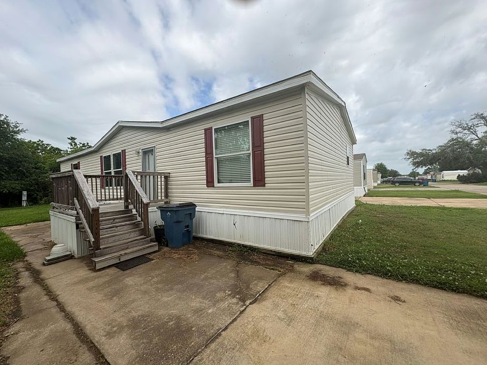 1st image of 2187 E Gauthier Rd #525
