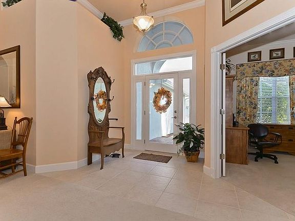 4th image of 21200 Tyrell Way