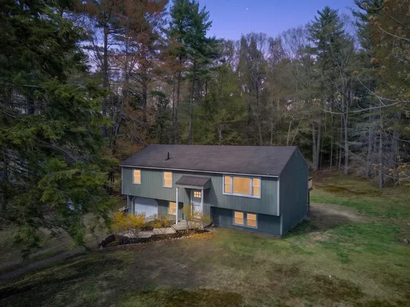 6 Power Street, Raymond, NH 03077