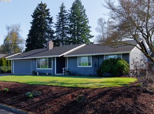 2760 N Maple St, Canby, OR 97013