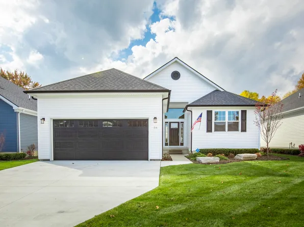 56 Crocker Blvd, Mount Clemens, MI 48043