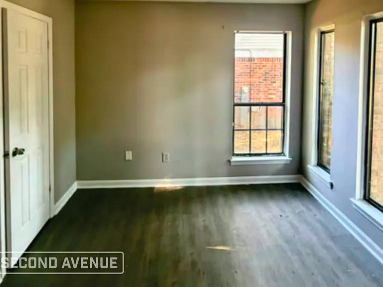 4417 Morgantown Cv — Photo 9