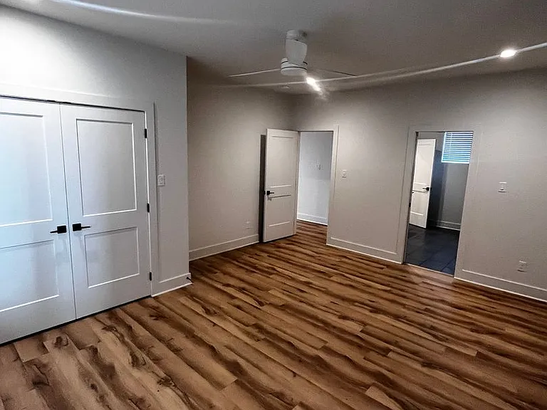 712 N Magnolia St #B — Photo 10