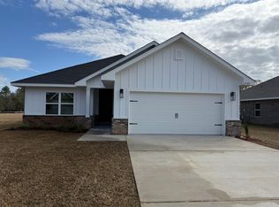 2404 Aleia Ln, Crestview, FL 32536