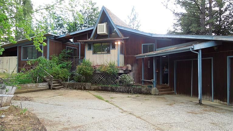 1st image of 8438 Santos Dumont Way