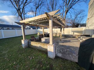 188 N Coleman Rd #1, Centereach, NY 11720