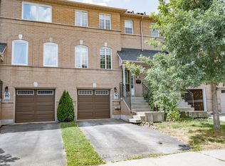 2569 Gill Cres, Oakville, ON L6H6P3