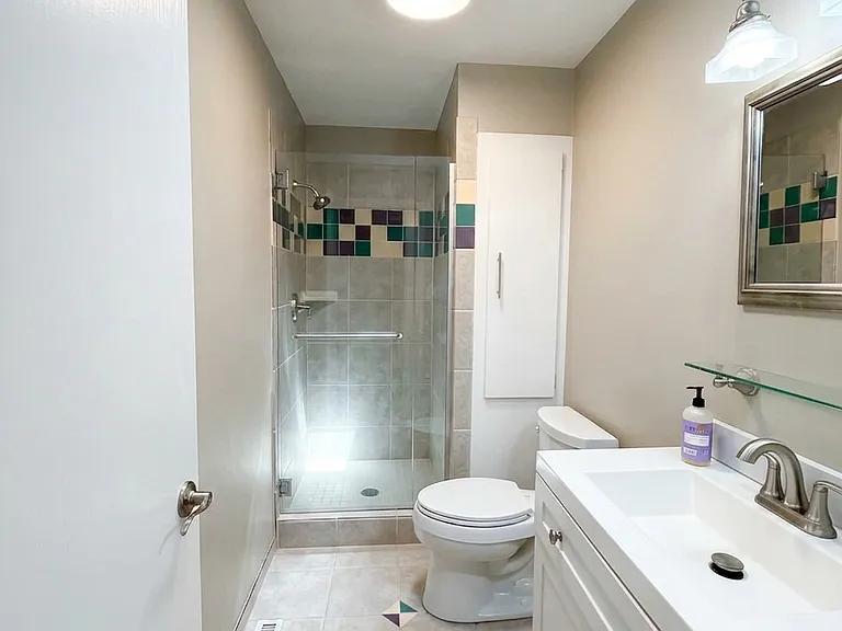 15017 NE 11th Pl — Photo 27