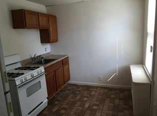 220 S Broadway APT 2, Gloucester City, NJ 08030