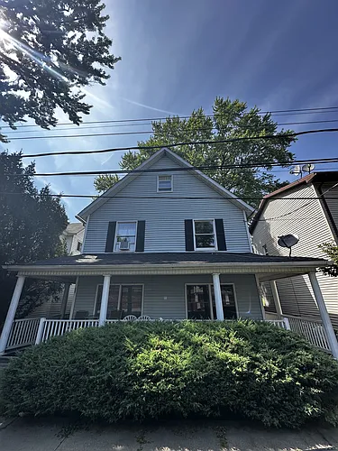 1533 Ross Ave Photo 1