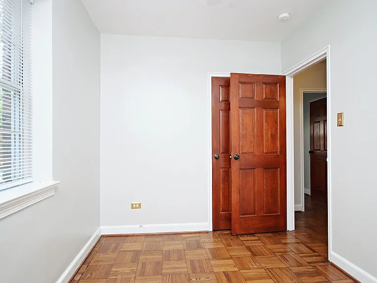 32 University Cir #205 — Photo 14