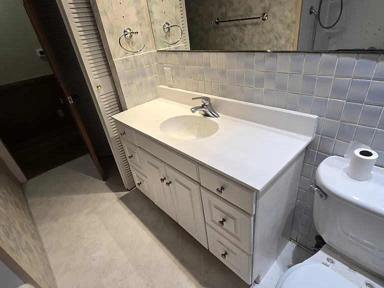 410 Allendale Pl — Photo 17