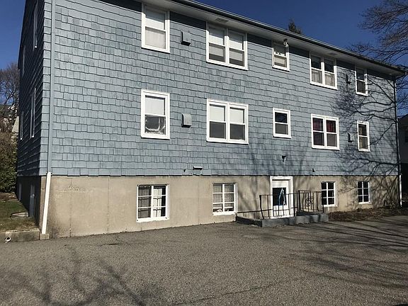 2nd image of 811 E Squantum St APT 1