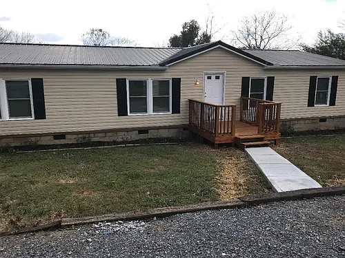 336 Winchester Dr Photo 1
